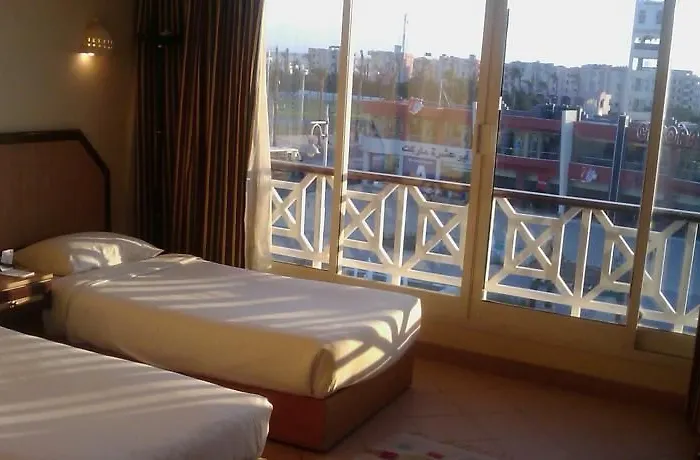 Sultan Beach - 4* Gurdaka